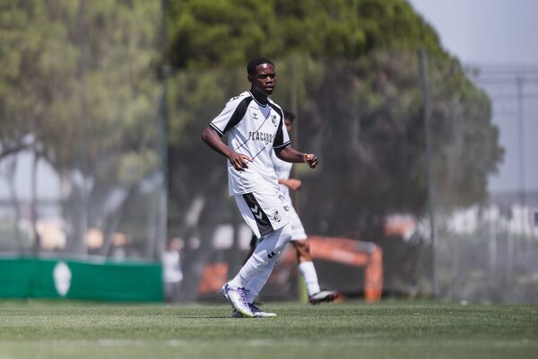 Antenory Guenha somou minutos frente ao Al-Ahli Jeddah ©Vitória SC